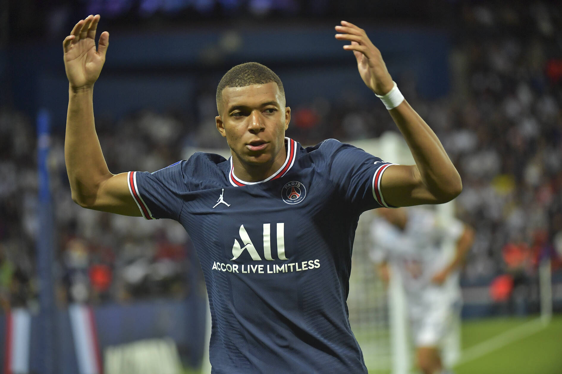 Talks stall between PSG and Real Madrid for Kylian Mbappé  Get French
