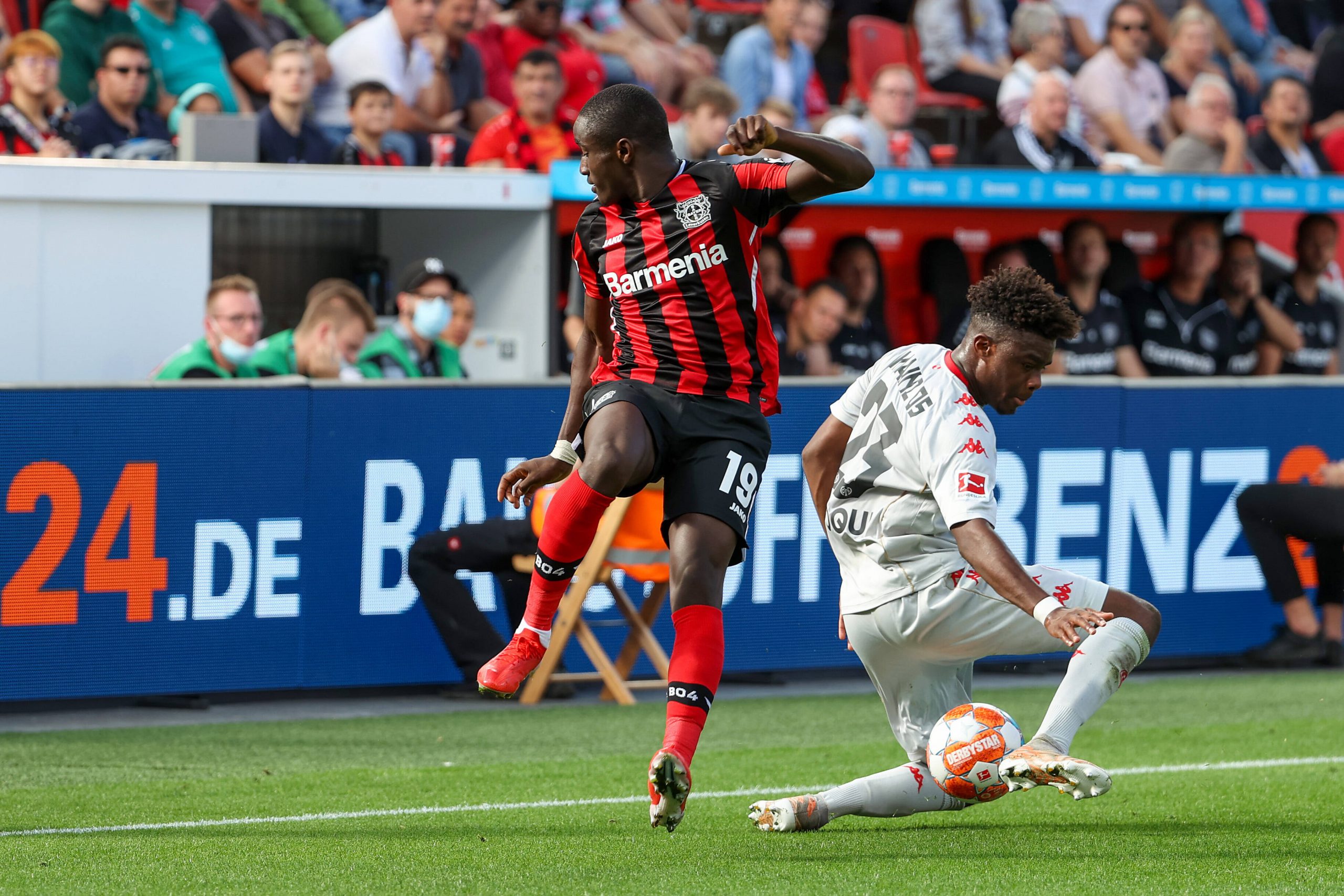 Moussa Diaby on his France ambitions: “My objective is to stay there over  the long term.” | Get French Football News