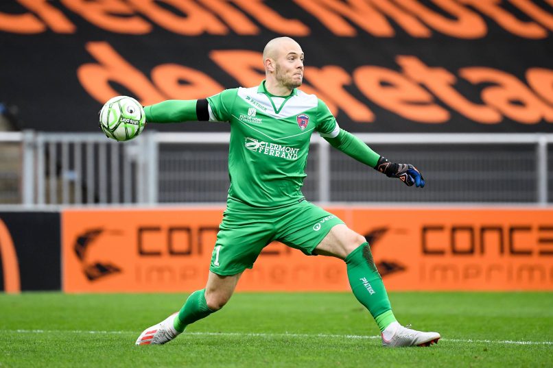Official Toulouse Sign Goalkeeper Maxime Dupe For 500k From Nantes Get French Football News