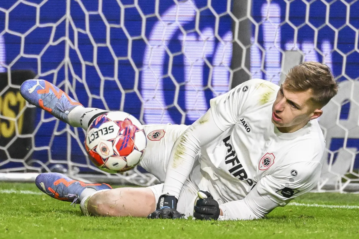 Burnley preparing offer for Antwerp's Jean Butez Get French Football News