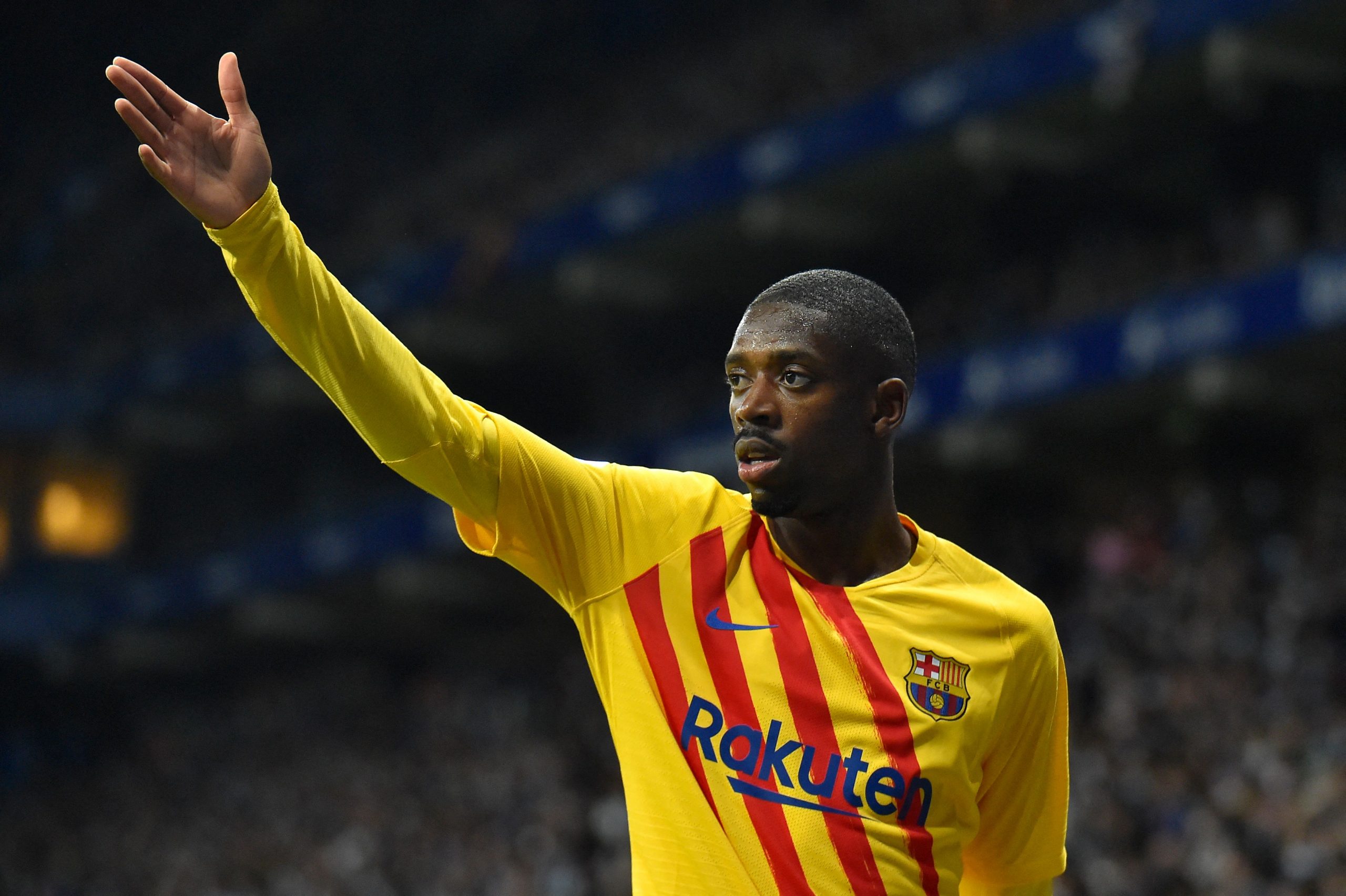Ousmane Dembélé to decide between Chelsea and Barcelona contract offers