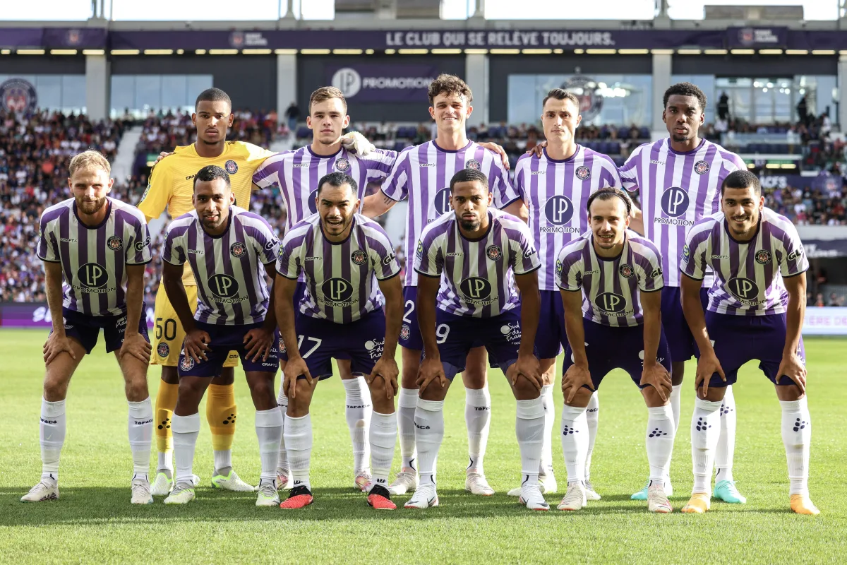 RC Strasbourg 23-24 Home Kit Released - Footy Headlines