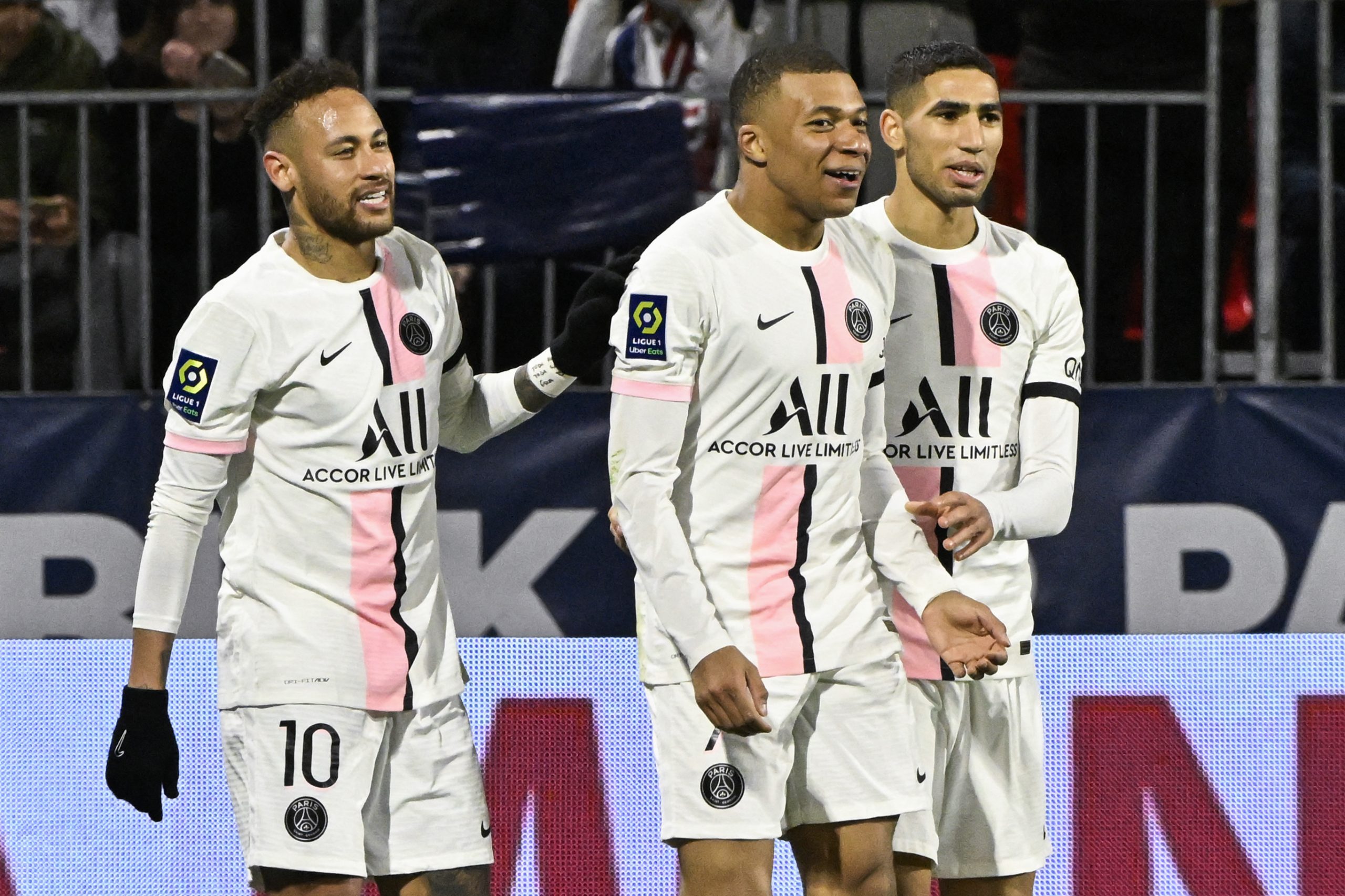 PSG not expected to add star to badge for 10th title - Get French Football  News