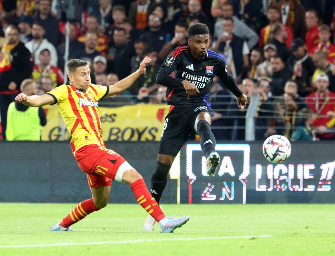 PLAYER RATINGS | Lens 0-0 Lyon: Spoils shared between Les Sang et Or ...