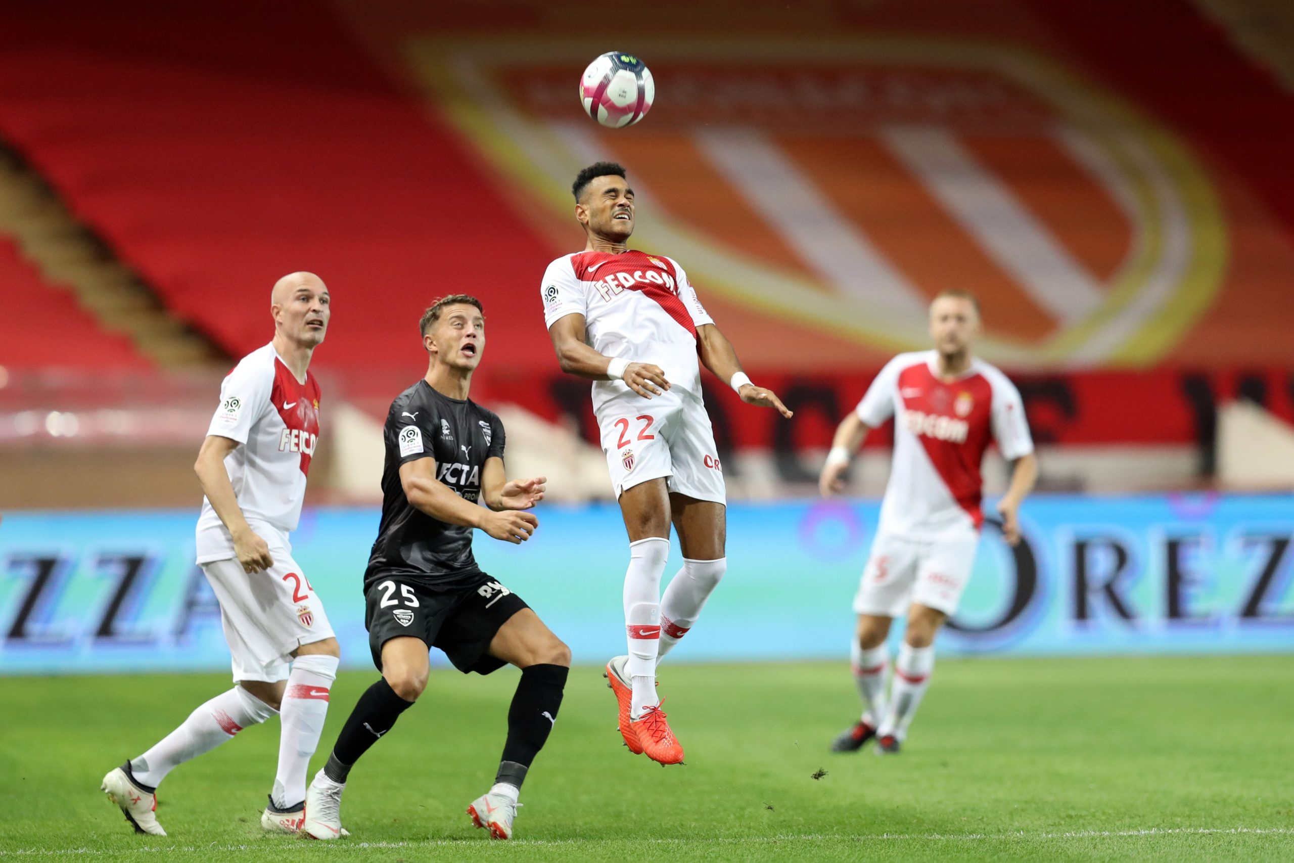Official | AS Monaco sign goalkeeper Radoslaw Majecki (20) for €6m 