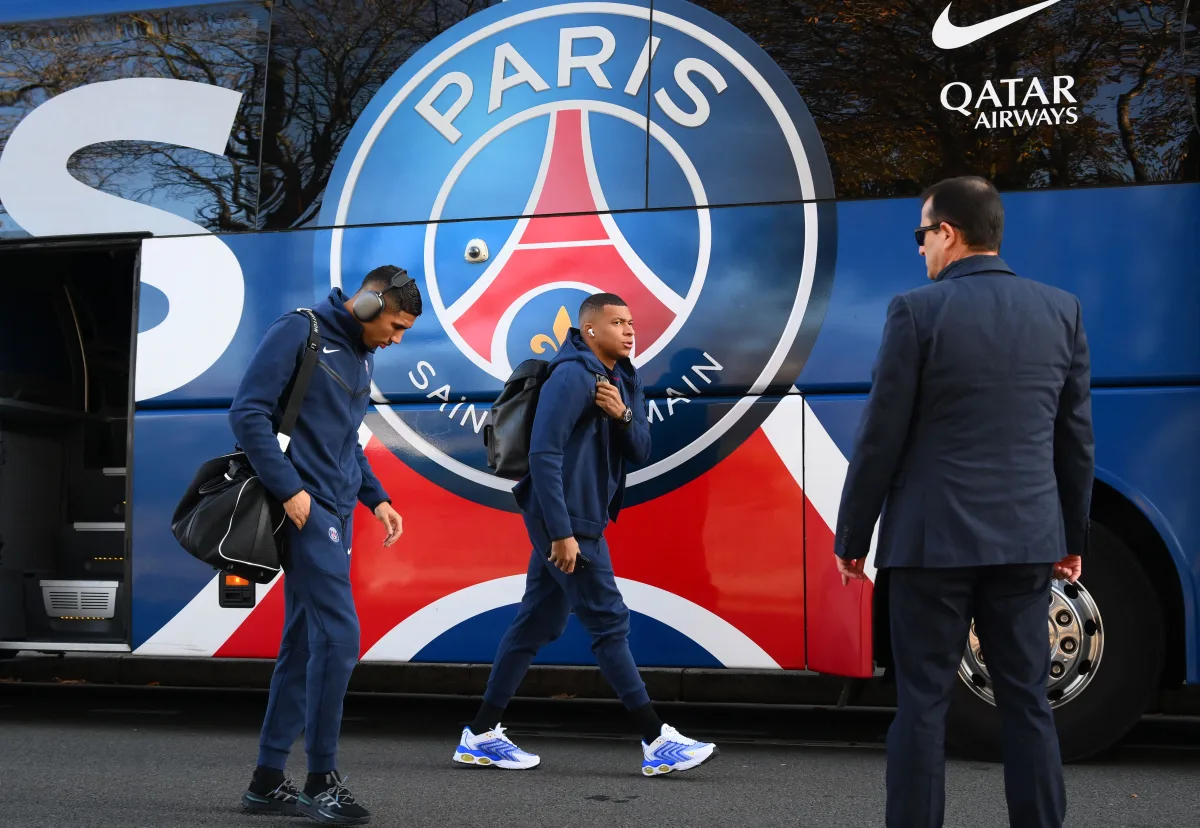 PSG team bus leaves Kylian Mbappé behind – Get French Football News