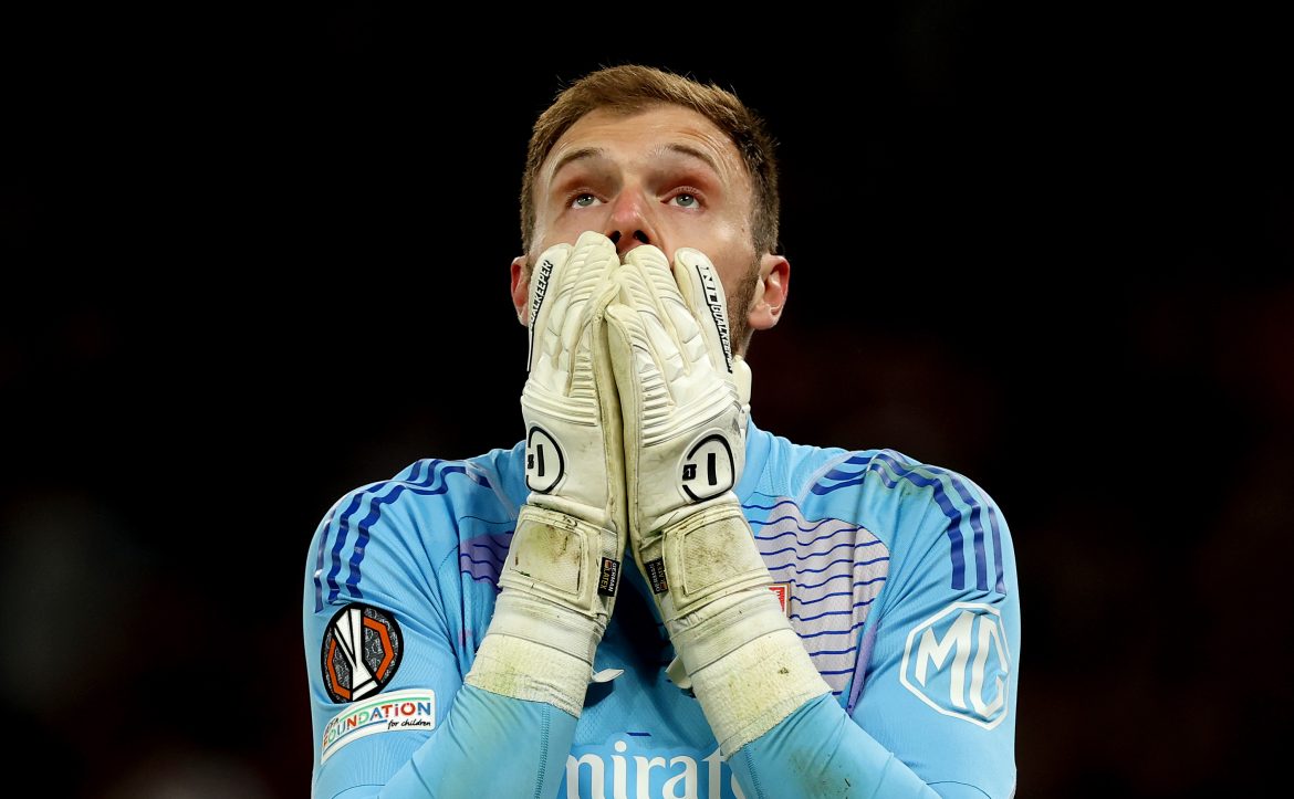 Lyon goalkeeper Lucas Perri's former club Botafogo could receive 50% of transfer fee, amid growing interest from clubs in the Brazilian shot stopper 