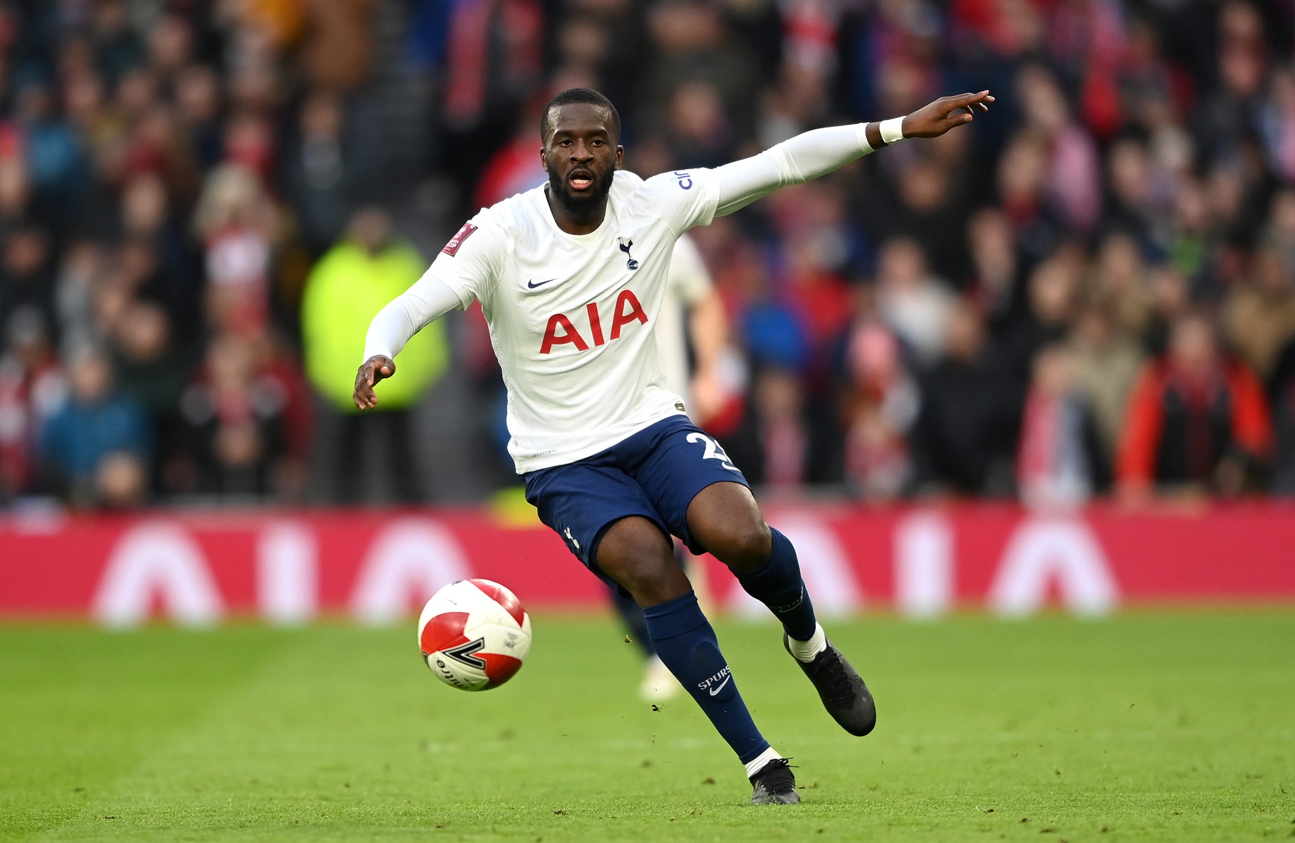 Valencia reach agreement with Tottenham Hotspur for Tanguy Ndombele loan