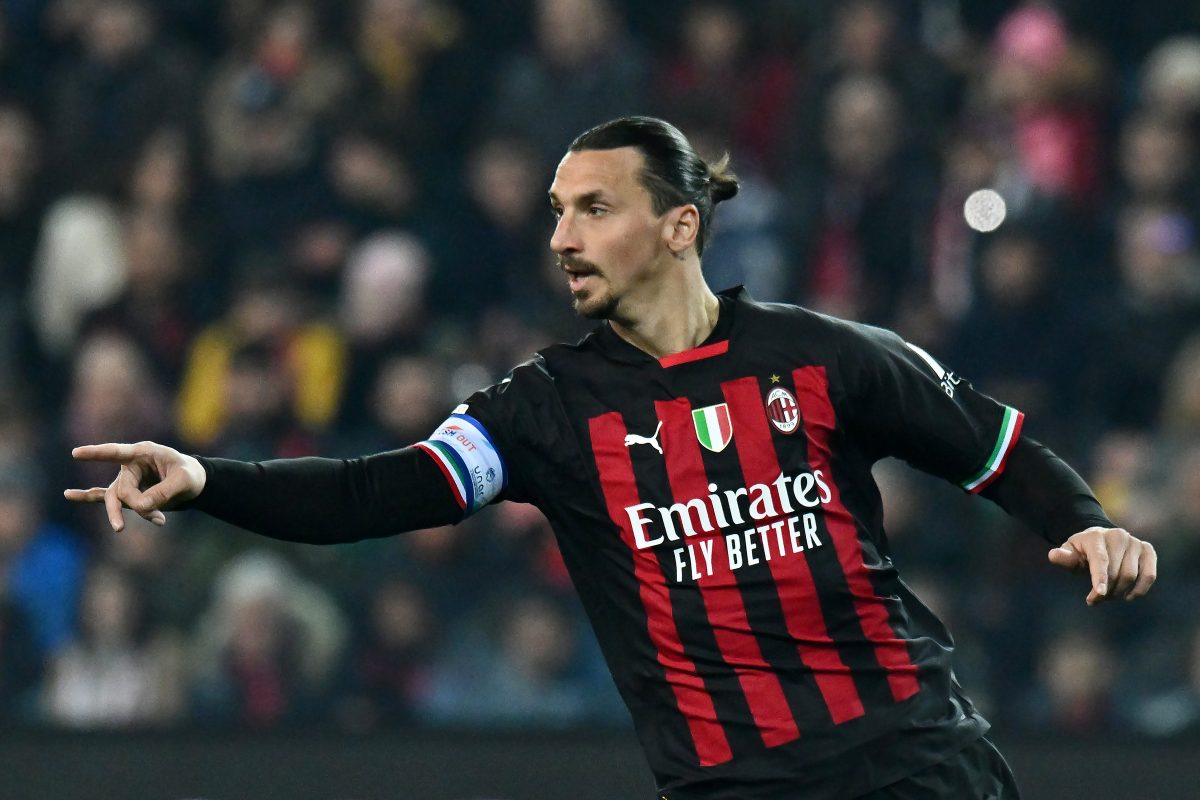 Ibrahimovic milan zlatan ac his contract signs first ibrahimović mercato milanello pioli stefano coach session took training season sports center